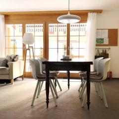 Modern Apartment with Parking & Great Amenities