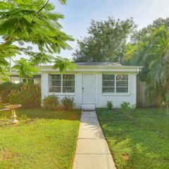 3 Mi to Dtwn Fort Myers Apt with Outdoor Space