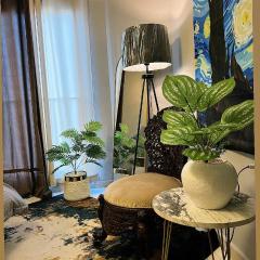 The Grey Atrium - 3BHK Balcony Self Checkin E11 ISB