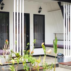 TottyHouse Gili Trawangan