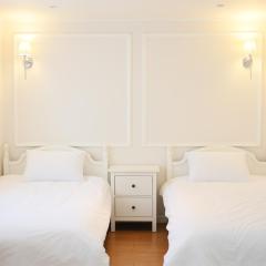 Gangnam Neat & Cozy Stay l Near Station