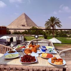 Golden Golf Pyramids Hotel