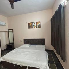 Hotel vallabh darshan