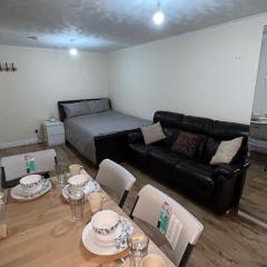 Large One bedroom flat with two beds Sleep 4 people