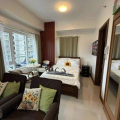 Spacious Studio unit with Balcony and Seaview