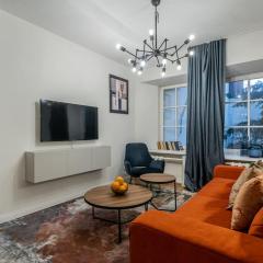 Domillion new modern 2bdr City Hall apt D1117B