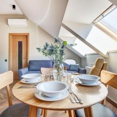 Domillion 1bdr New old town apt U2308