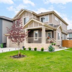 Spacious 1BHK Close to Airport and WEM