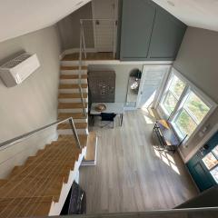 Tiny Private Room #2 in Shared 5BR House with Other Guests