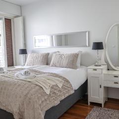 Aurora River Apartment By BookLapland