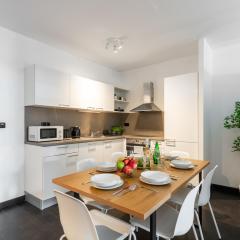 3 bedroom apartment near center of Prague