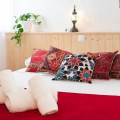 Charming Central Apartment near the Cathedral - 2B