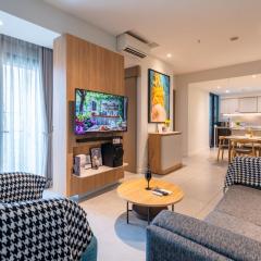 5 star Luxury Retreat in Saigon's Center free Pool Gym