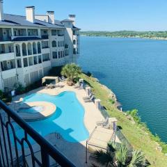 Hill Country Island Retreat