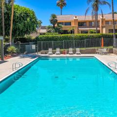 Eclectic & Comfortable Canyon Corridor