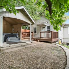Midtown Spot Lovely Fenced Backyard & Hot Tub