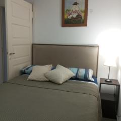 Sencillo PH zona céntrica sin garage