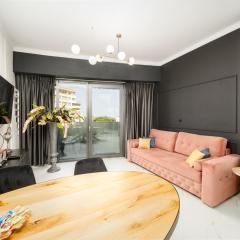 ANS Hanza Tower Apartment with private jacuzzi for 2 persons