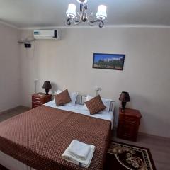 Full apartment in city center