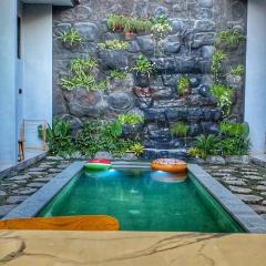 Loft Hideaway Villa with Sofa Bed Central Canggu