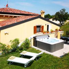 Agriturismo Corte Busòla jacuzzi riscaldata uso esclusivo ad un passo da Verona