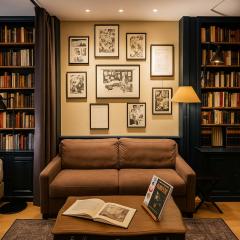 CIA Marais - Old Bookshop Style