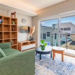 City Center Sophistication on Loop Street