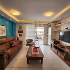 C194 Charmoso apto a 100m do mar