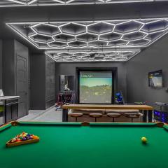 Modern Dreamland in Old Town