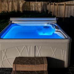 Prime Austin - Jacuzzi Firepit and BBQ