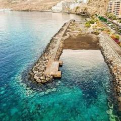 Stunning 3 Bedroom Apartment in Radazul with Ocean Views