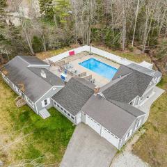Kennebunk/Kennebunkport Beach House w/Pool!