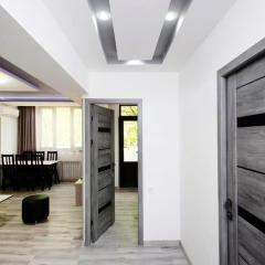 M15great apartment in the very center of the capital