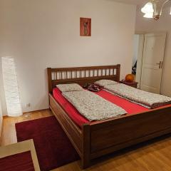 2 min Center Just In, Old Town Walk private room C