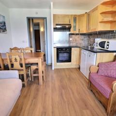 Résidence Grand Bois A - CONFORTABLE 2 PIECES, SKIS AUX PIEDS ET PROCHE DES COMMERCES MAE-2114