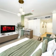 Trophy - Earthy Retreat Studio in JVC