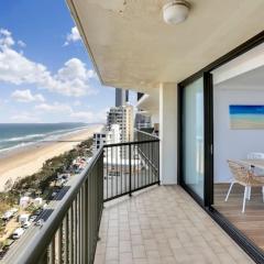 Beachfront Bliss 2BR 2BATH Ocean Views - Surfers
