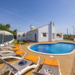 Villa Amendoeira by Villa Plus