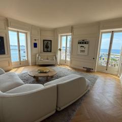 Brand-new 100 sqm apartment with breathtaking panoramic views over Cannes’