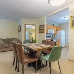 Seaglass Haven-downtown Douglas and close to beach