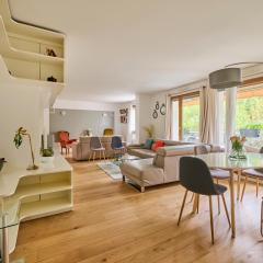 Paris La Défense Apartment