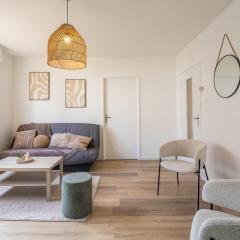 Centre 5 mins à pieds - Proche parkings - Lit 160 cm