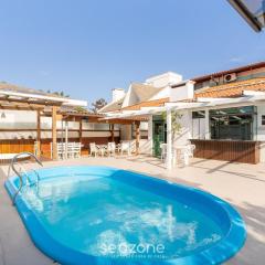 Duplex c/ piscina 800m da praia em Jurerê DME025