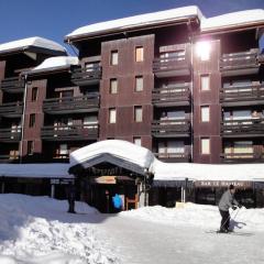 Résidence Candide - STUDIO SKIS AUX PIEDS, PROCHE DES COMMERCES MAE-7681