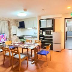 M2-3Haneda Lex House 9BDR Max22 people 2WC 2Bath 1min from Sta FreeParking 'Private use