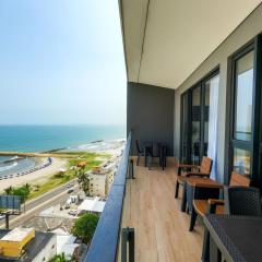 Cartagena WOW Ocean View, Rooftop Pool, Gym & Desk