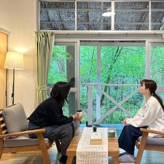 Summer Cool Forest Cottage-北軽井沢 夏涼の森コテージ-