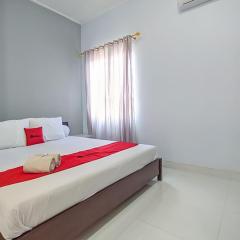 RedDoorz near Universitas Jenderal Soedirman 4