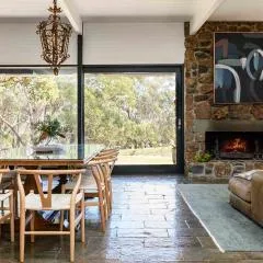 Flow Stone House Gisborne