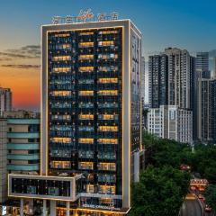 Howard Johnson By Wyndham Life Jiefangbei Chongqing